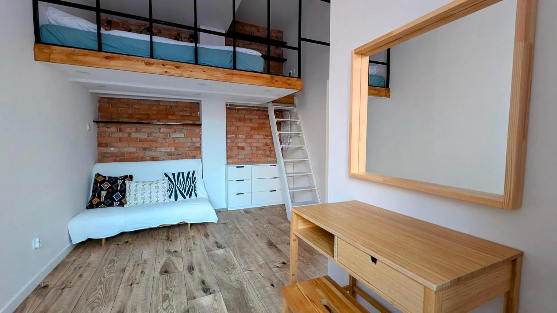 Apartment Dabrowskiego 15 By Homeprime Krakow