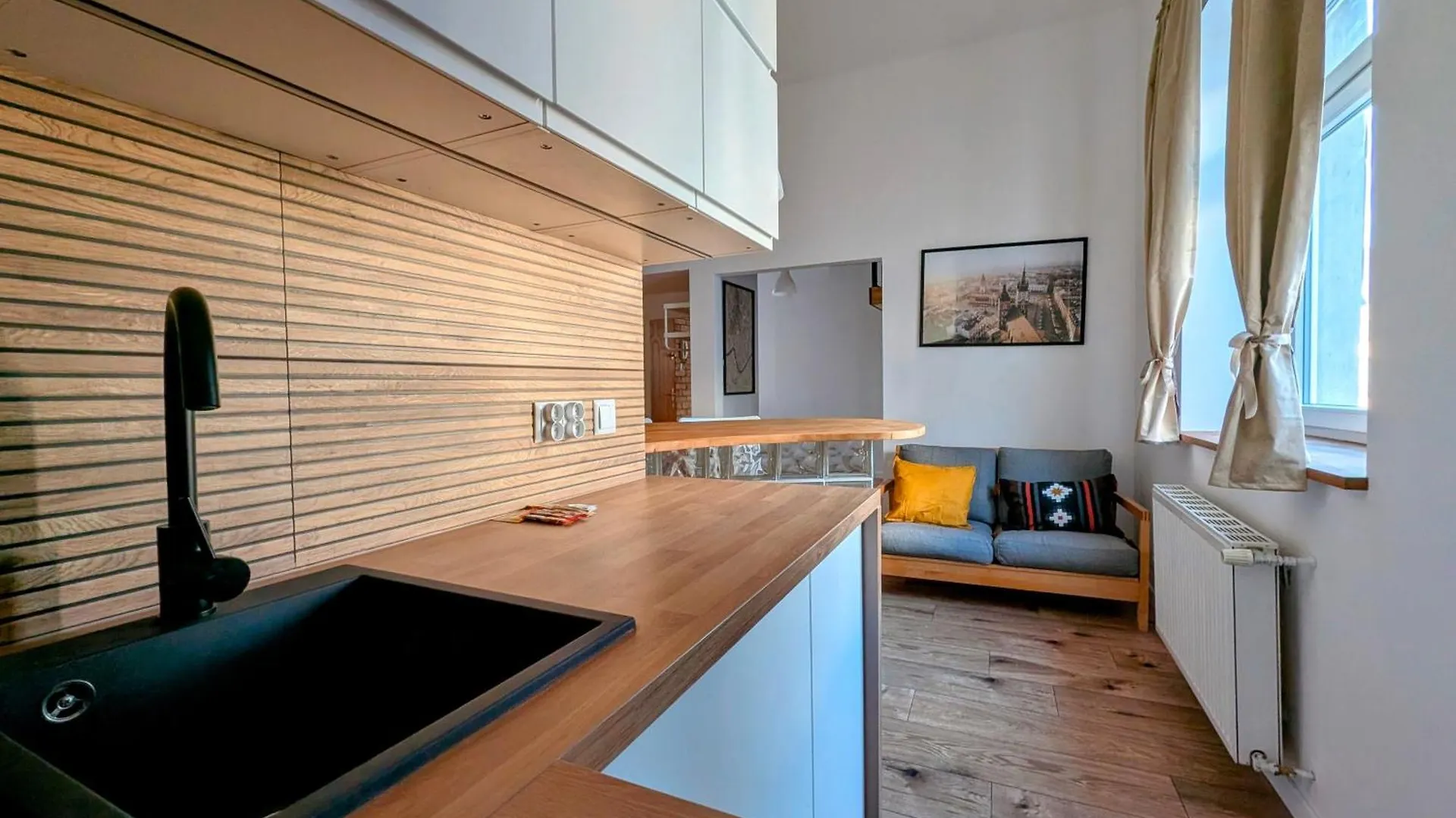 Apartment Dabrowskiego 15 By Homeprime Krakow